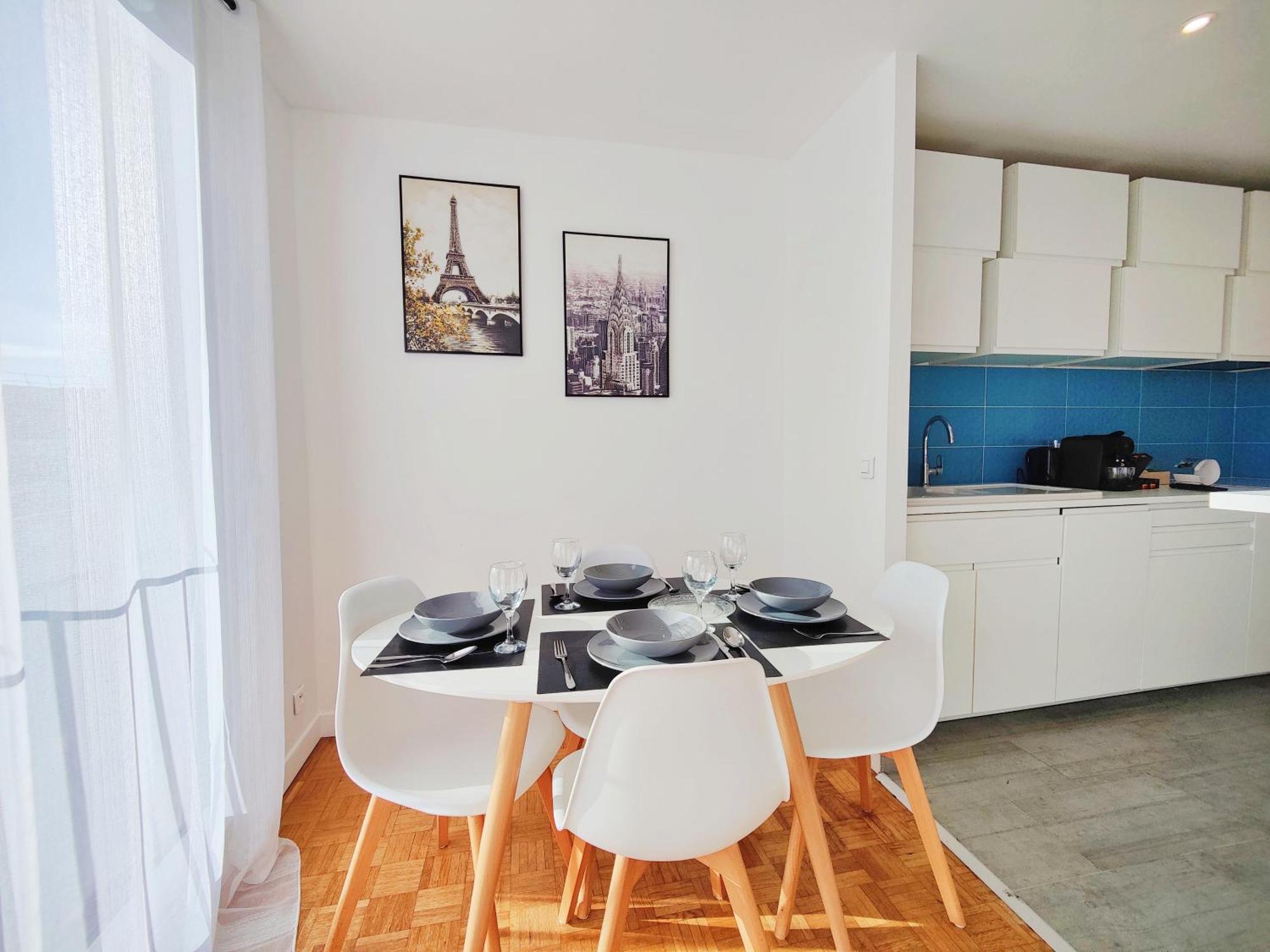 Appartement Metro A 2 Minutes Paris Centre Le Marais à Romainville Extérieur photo