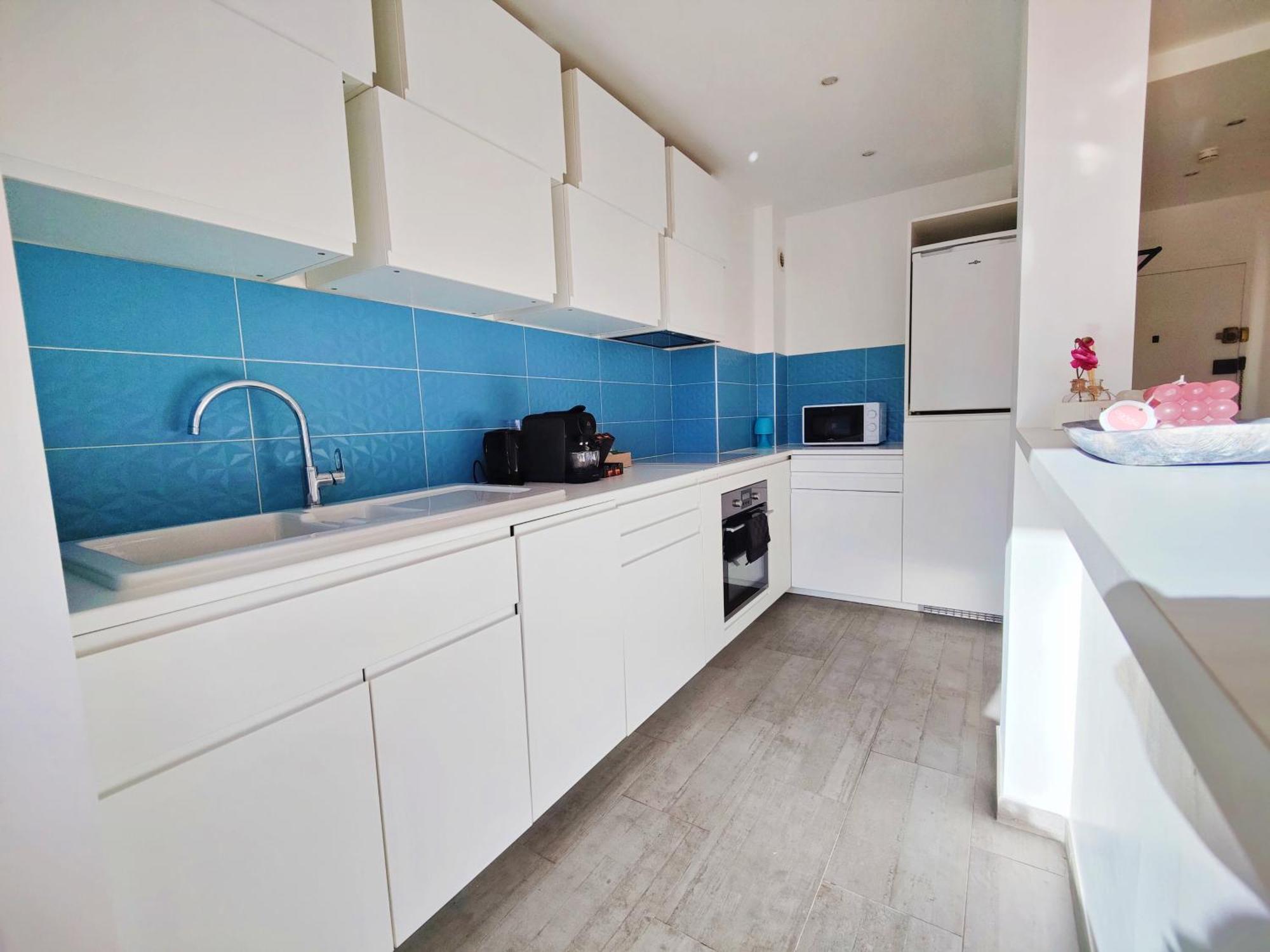 Appartement Metro A 2 Minutes Paris Centre Le Marais à Romainville Extérieur photo