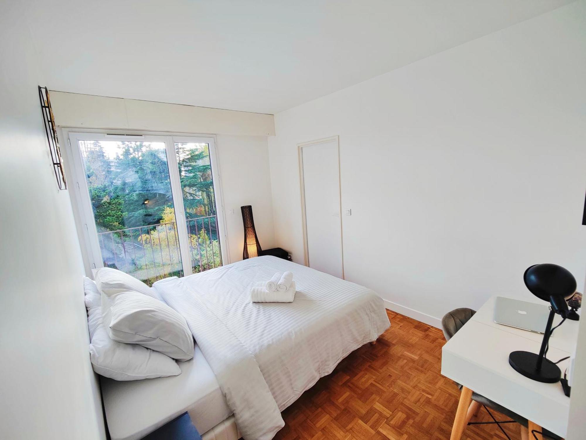 Appartement Metro A 2 Minutes Paris Centre Le Marais à Romainville Extérieur photo